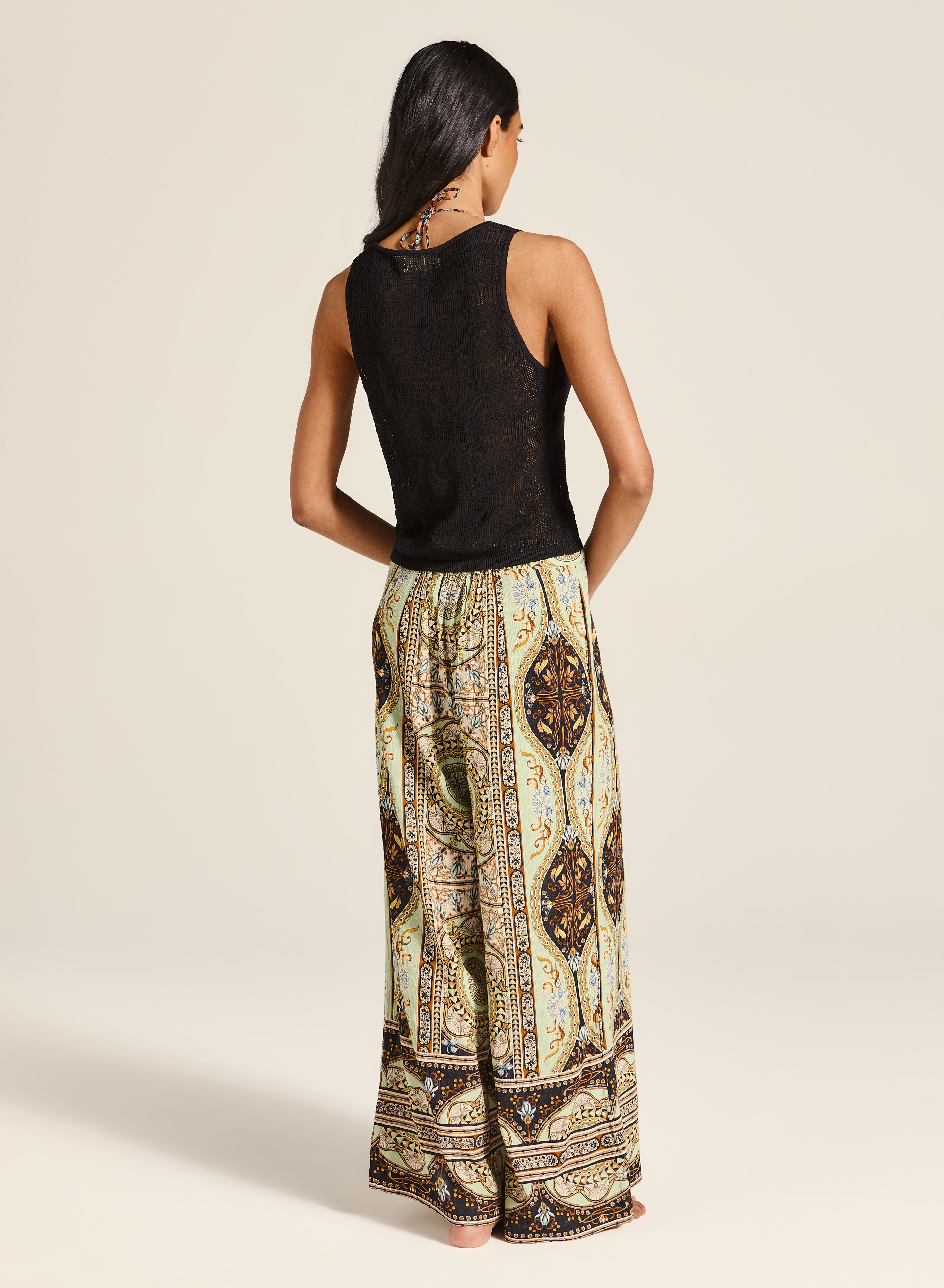 Marin Sonia Pant