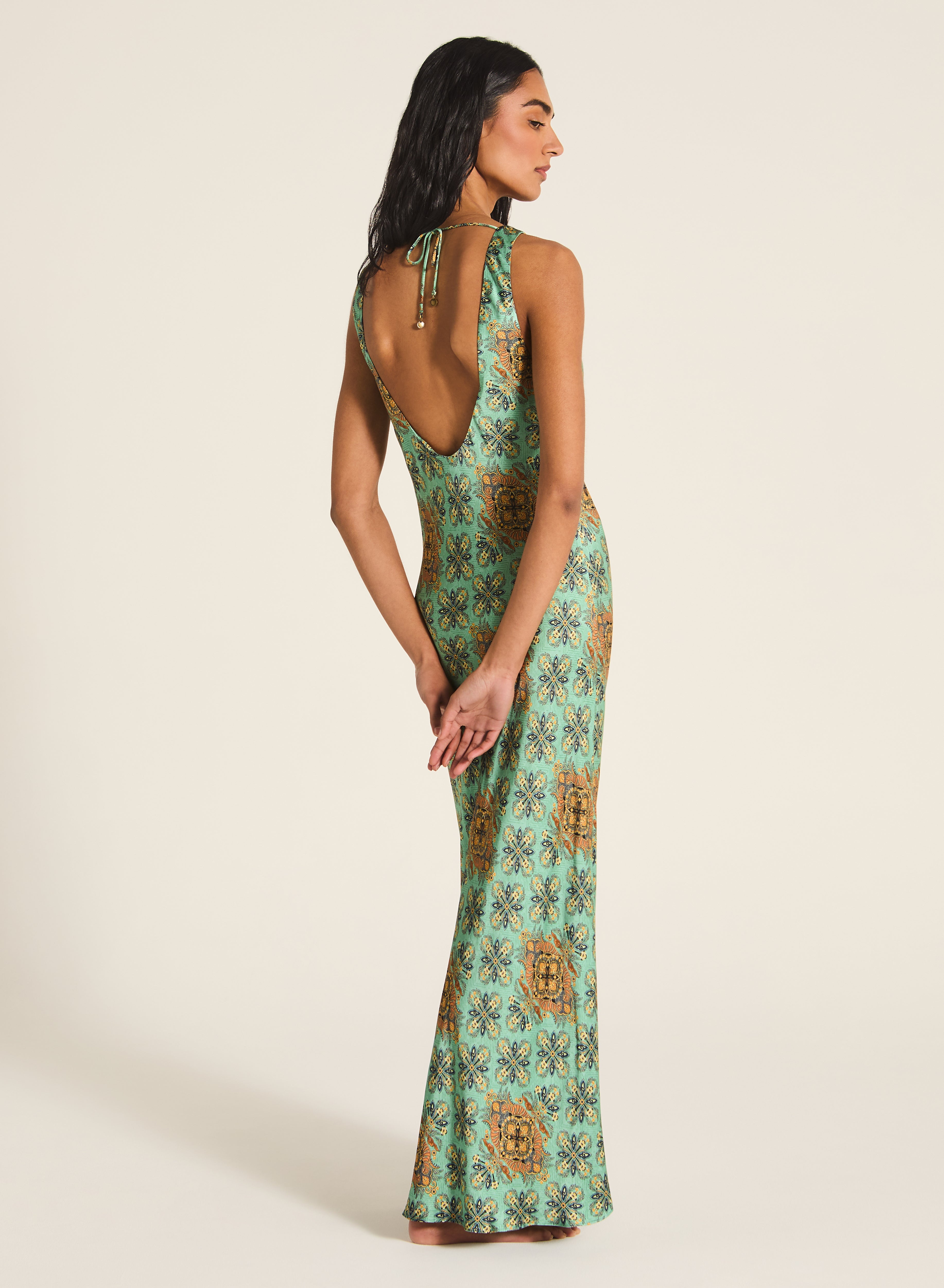 tigerlily saras slip dress Featuring a cowl neckline ASOS Design - Maxi Slip