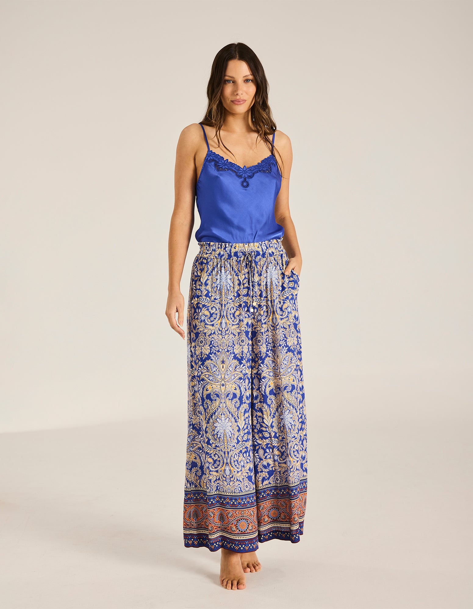 Azura Valentina Pant