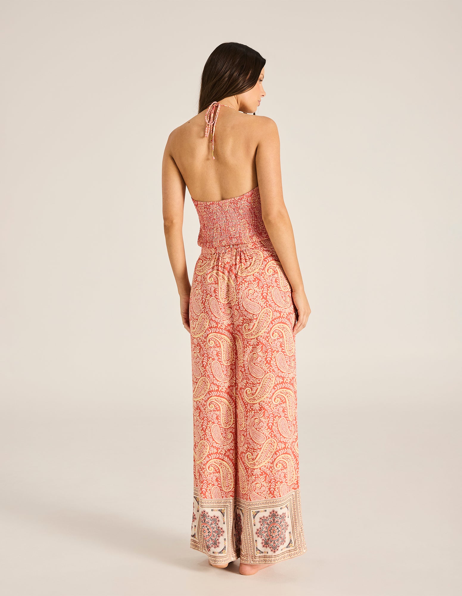 Sundara Sonia Pant