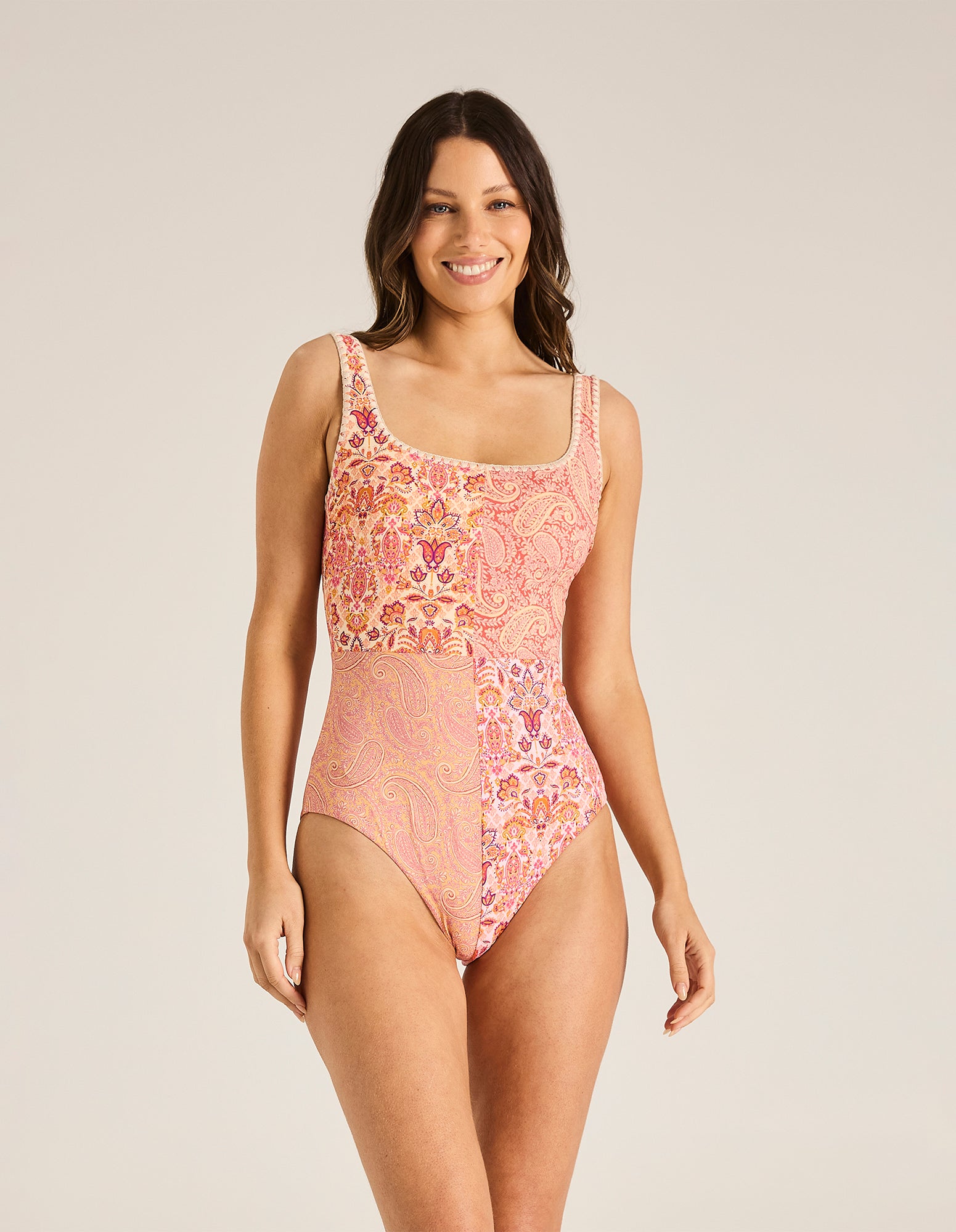Sundara Carmen One Piece